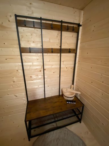 Saunavorraum Garderobe Die Garderobe im Saunavorraum
